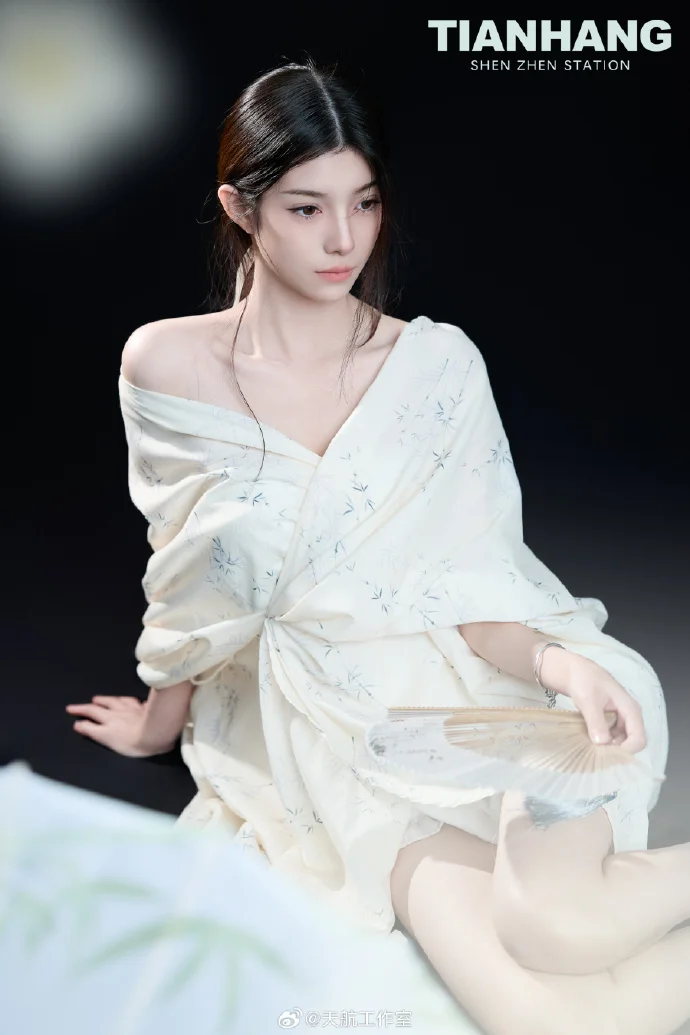 《慈母夜吟》完整版热门主播
